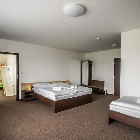 Hotel Na Farme Chotovice (Kolin)