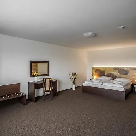 Na Farme Hotel 3*