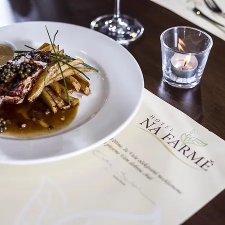 Hotell Na Farme Chotovice