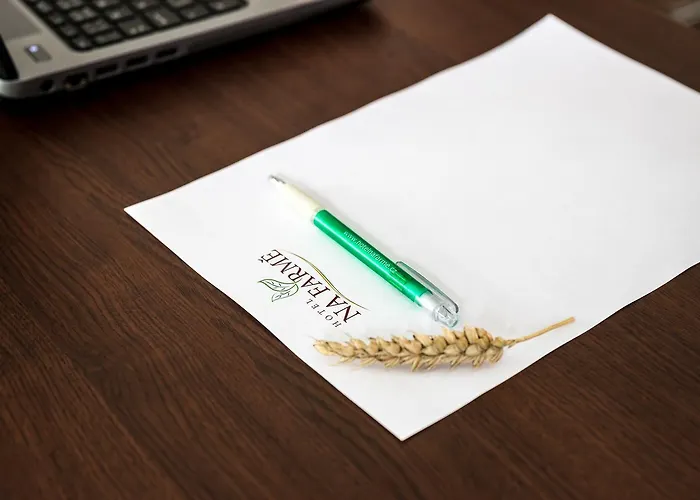 Na Farme فندق Chotovice