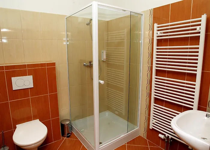 Na Farme فندق 3*