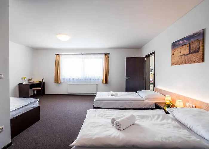 Na Farme فندق 3*